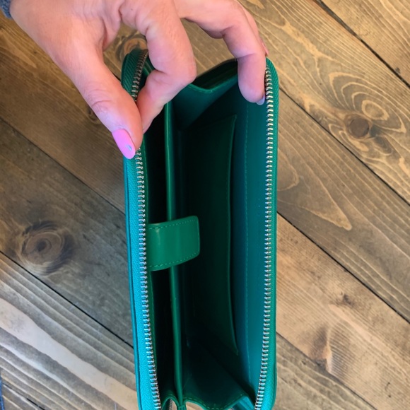 Marc Jacobs Mini iPad Case - Picture 4 of 6